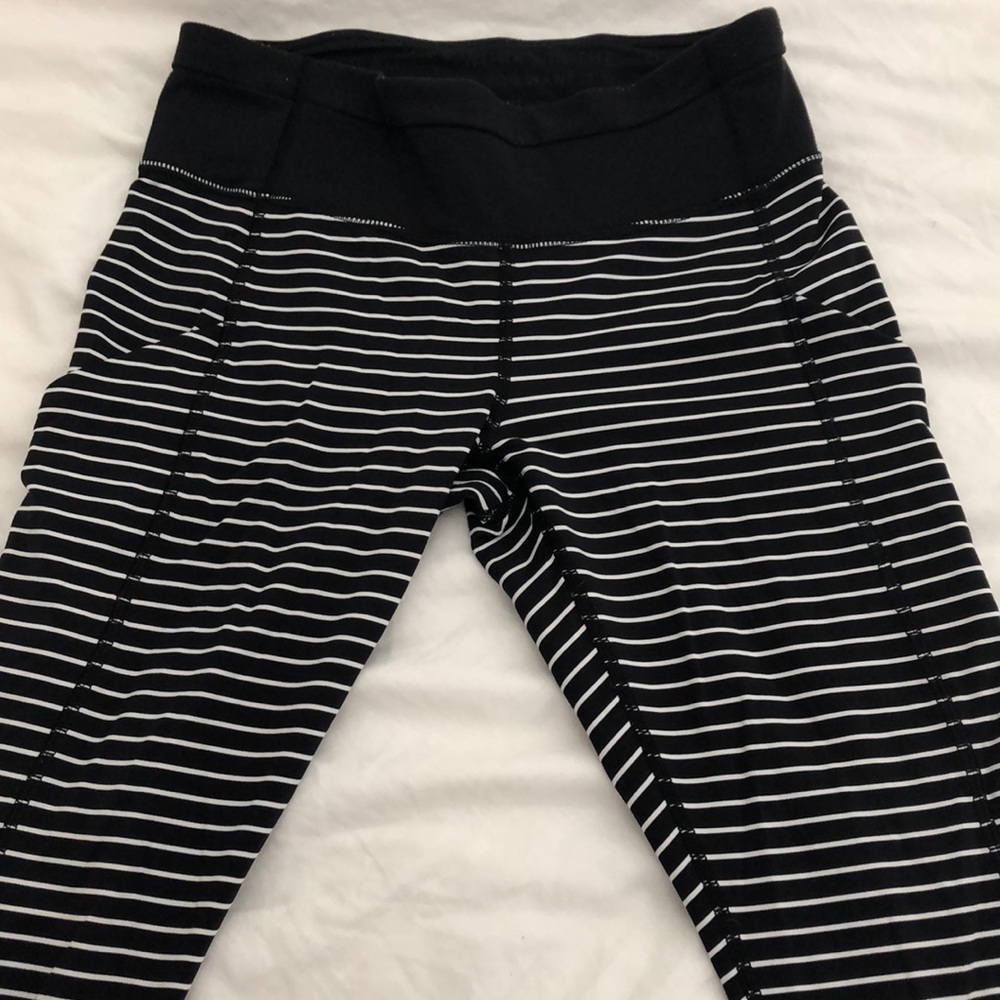 Lululemon high rise yoga pants